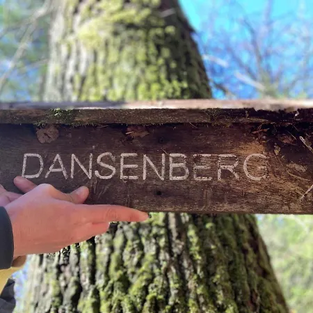Hen-coop Mit Zwei Schlafzimmern & Netflix Lägenhet