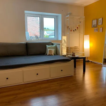 Hen-coop Mit Zwei Schlafzimmern & Netflix * Kaiserslautern