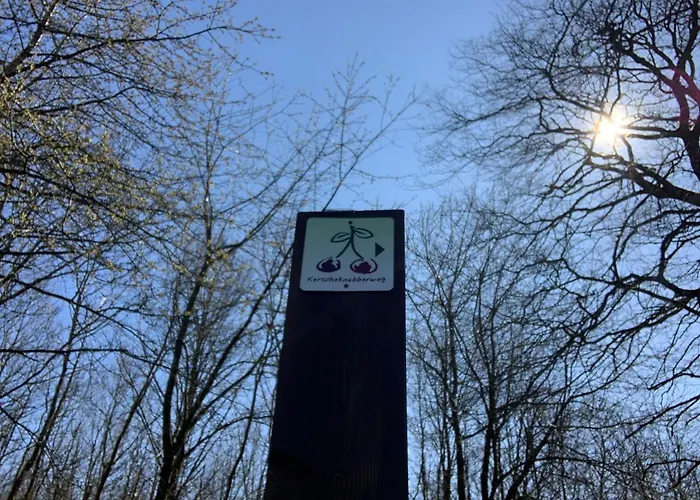 Hen-coop Mit Zwei Schlafzimmern & Netflix * 카이저슬라우테른